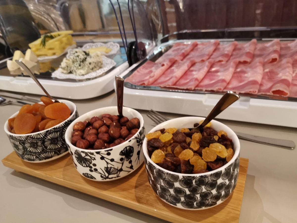 豪斯特里尔城堡酒店 罗勒 外观 照片